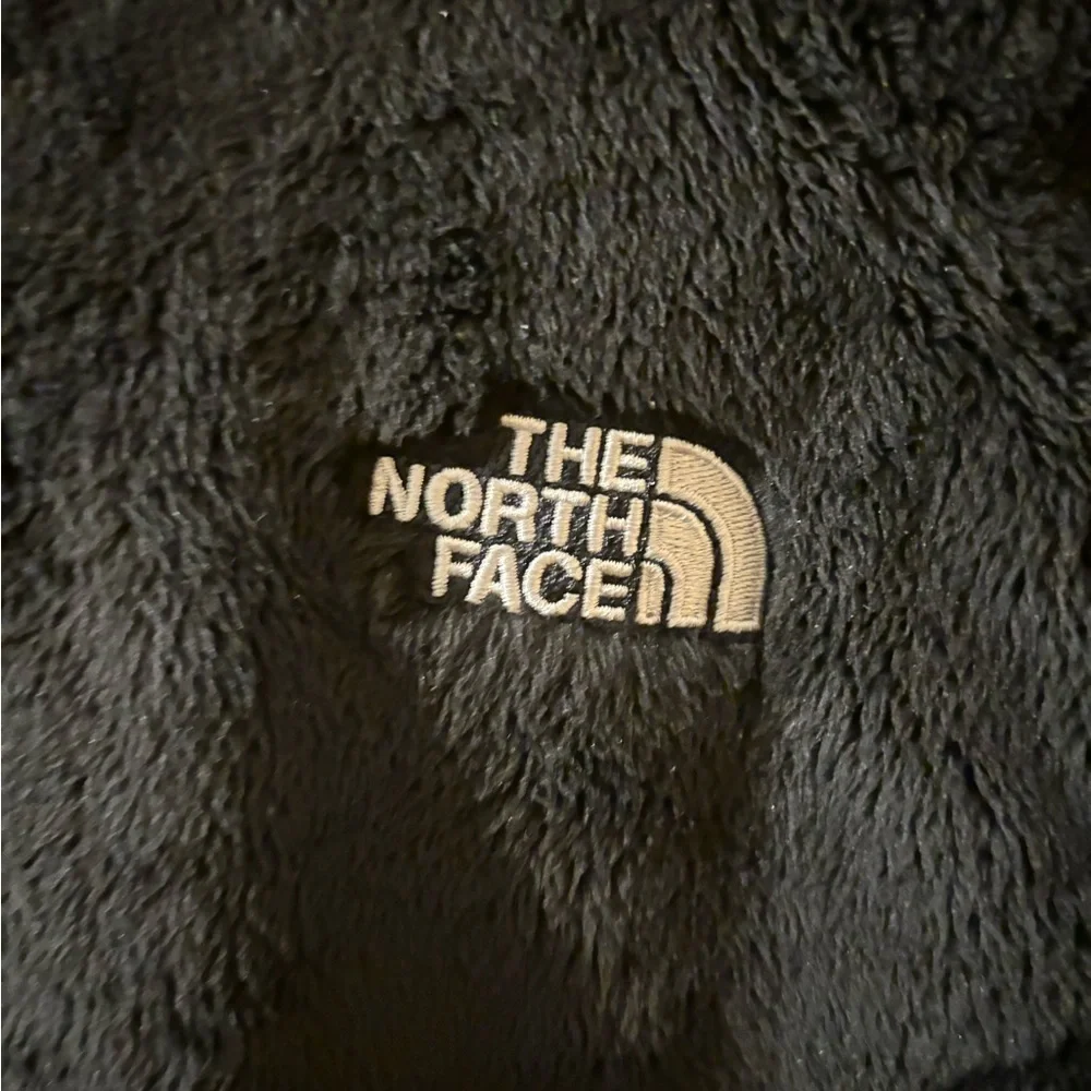 Women’s North Face Jacket - Picture 3 of 6